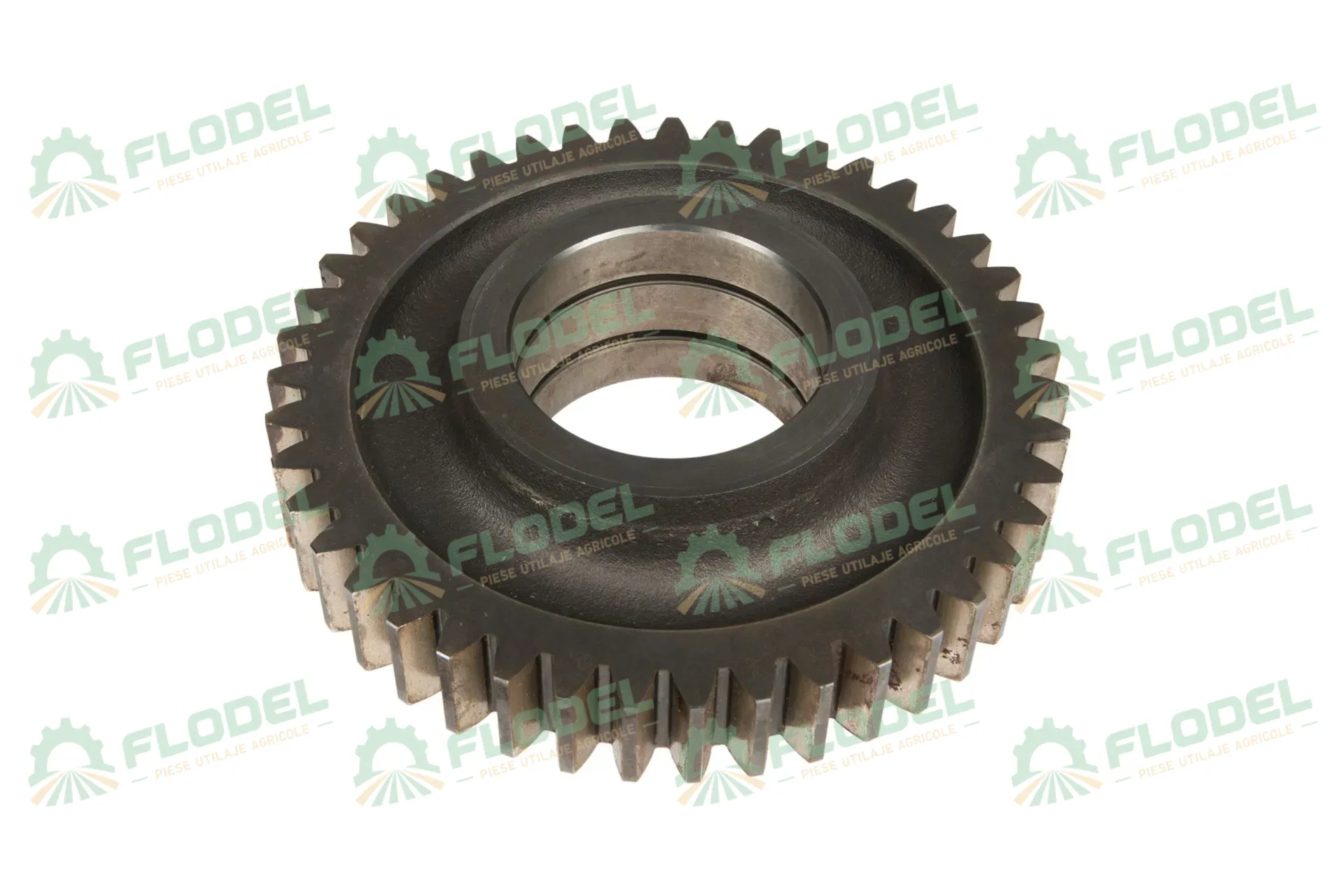Pinion cutie transfer combina CLAAS LEXION 669328