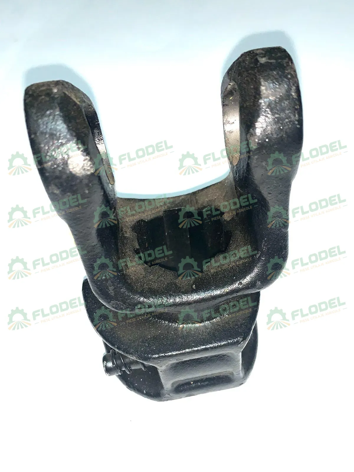[FLO00881] Furca cardanica 6 nuturi